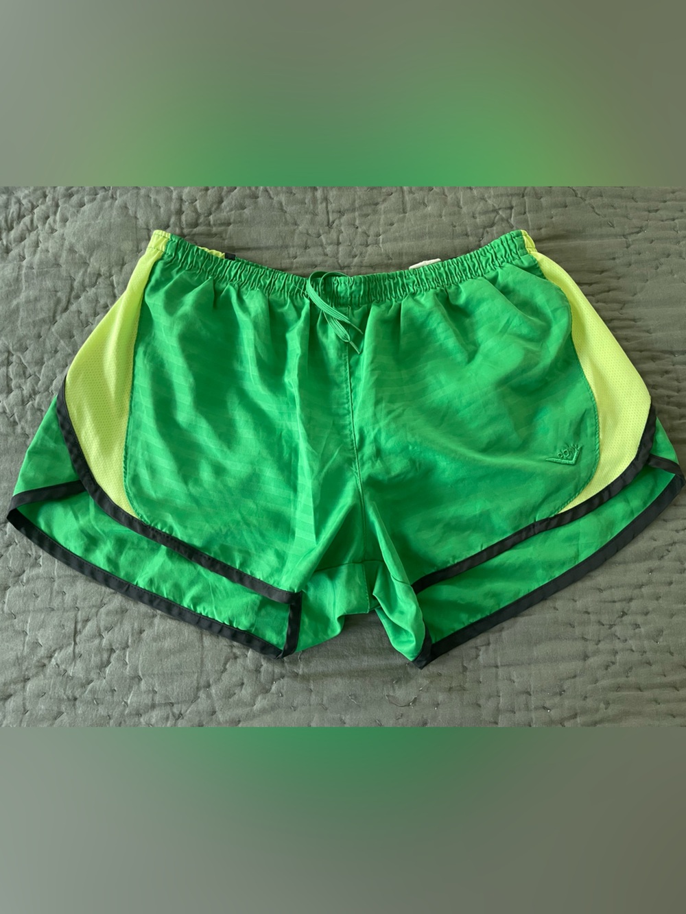 Vintage Pony Green Running Athletic Shorts Built-In Liner Key Pocket Sz Large